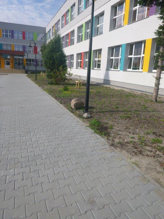 Zakończono realizację zadania „Rozbudowa budynku Szkoły Podstawowej Nr 2  w Busku-Zdroju o sale dydaktyczne i pomieszczenia towarzyszące” w ramach zadania budżetowego pn. „Rozwój infrastruktury edukacyjnej w Gminie  Busko-Zdrój”