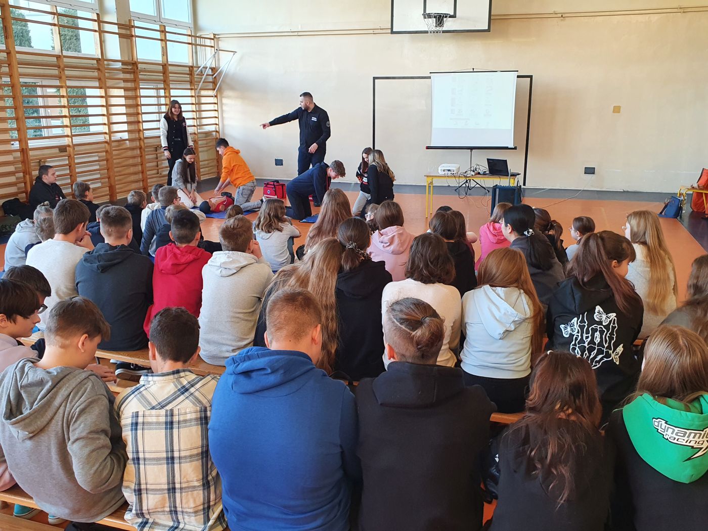 Publiczna Szkoła Podstawowa Nr 2 im. Janusza Korczaka w Busku-Zdroju.