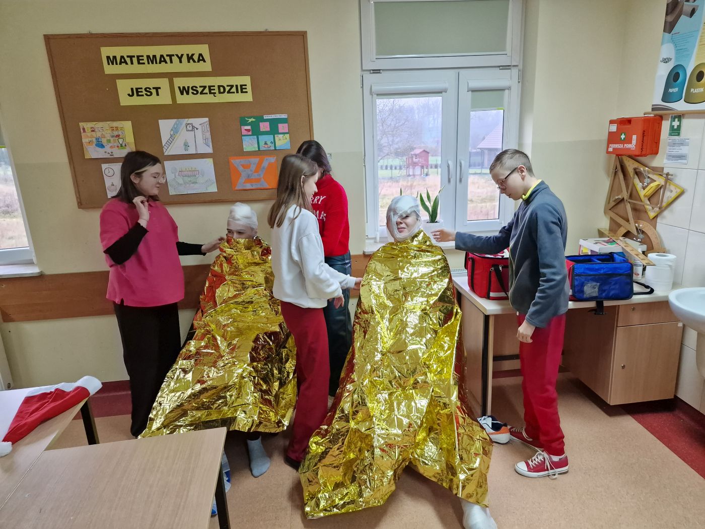 Zespół Placówek Oświatowych w Dobrowodzie