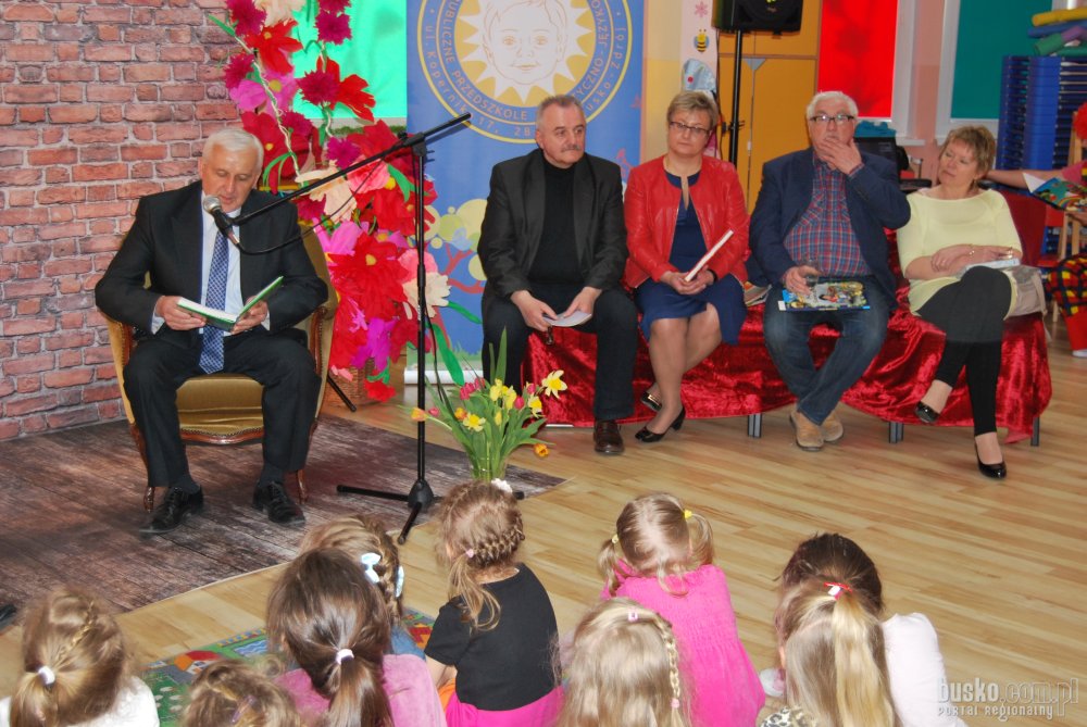Cała Polska czyta dzieciom- czytamy i my!