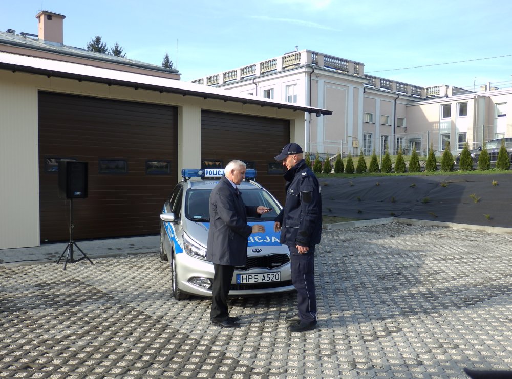 Nowy samochód dla Policji