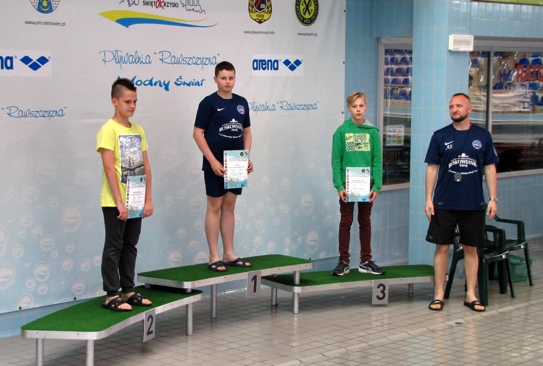 PŁYWACKI MAJ I 10 RAZY PODIUM PŁYWAKÓW MUKS UNIA BUSKO – ZDRÓJ