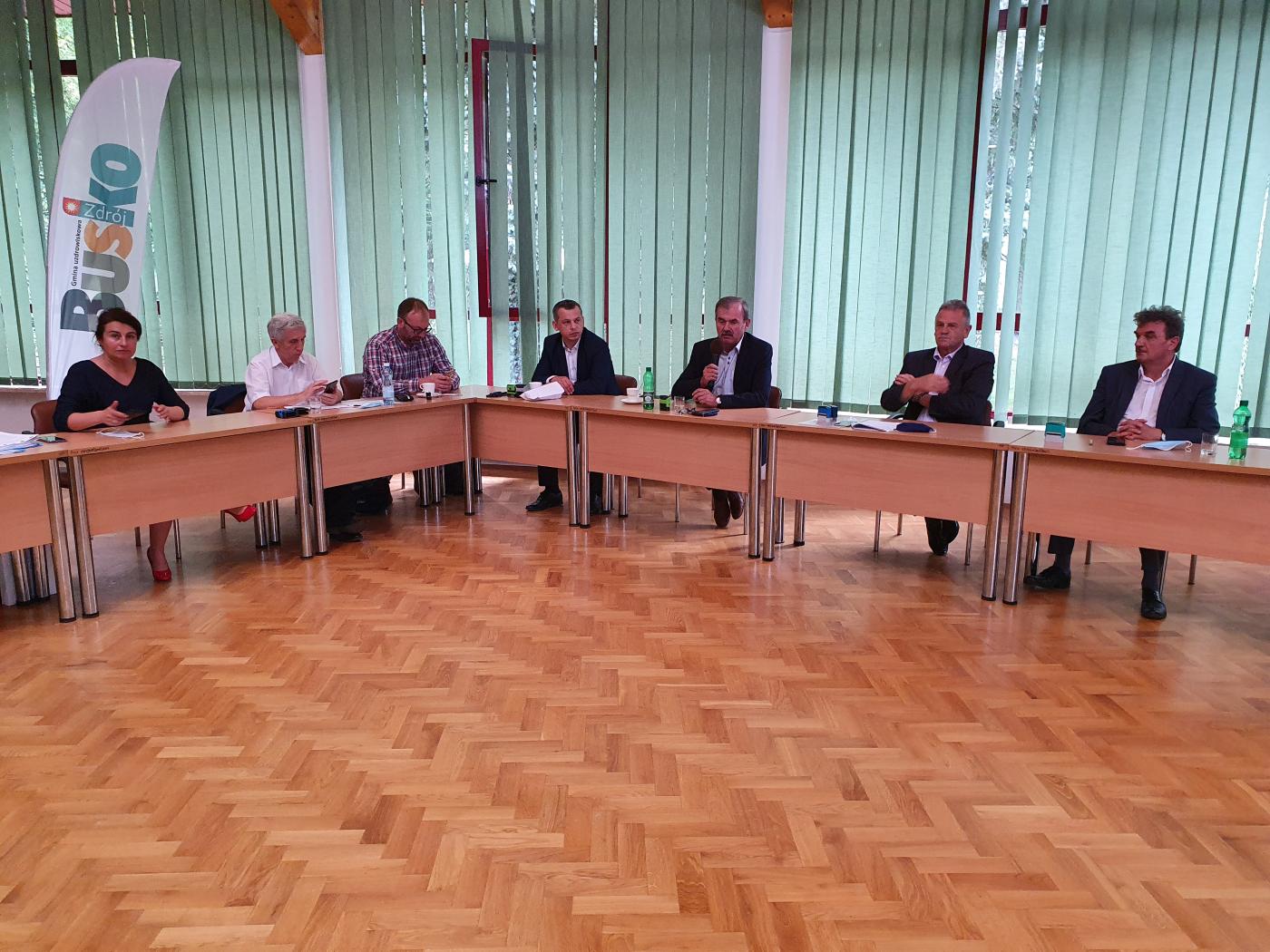 Spotkanie w sprawie utworzenia Obszaru Strategicznej Interwencji „Świętokrzyskie Uzdrowiska”
