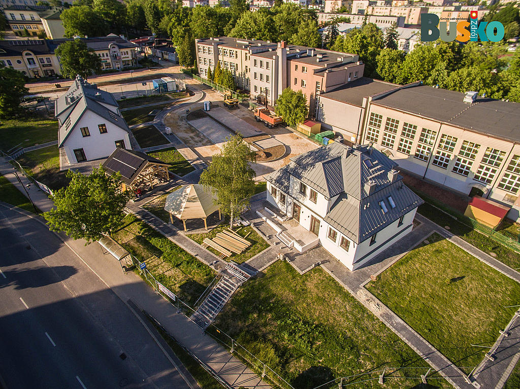 Adaptacja budynków  przy ul. Bocznej w Busku-Zdroju
