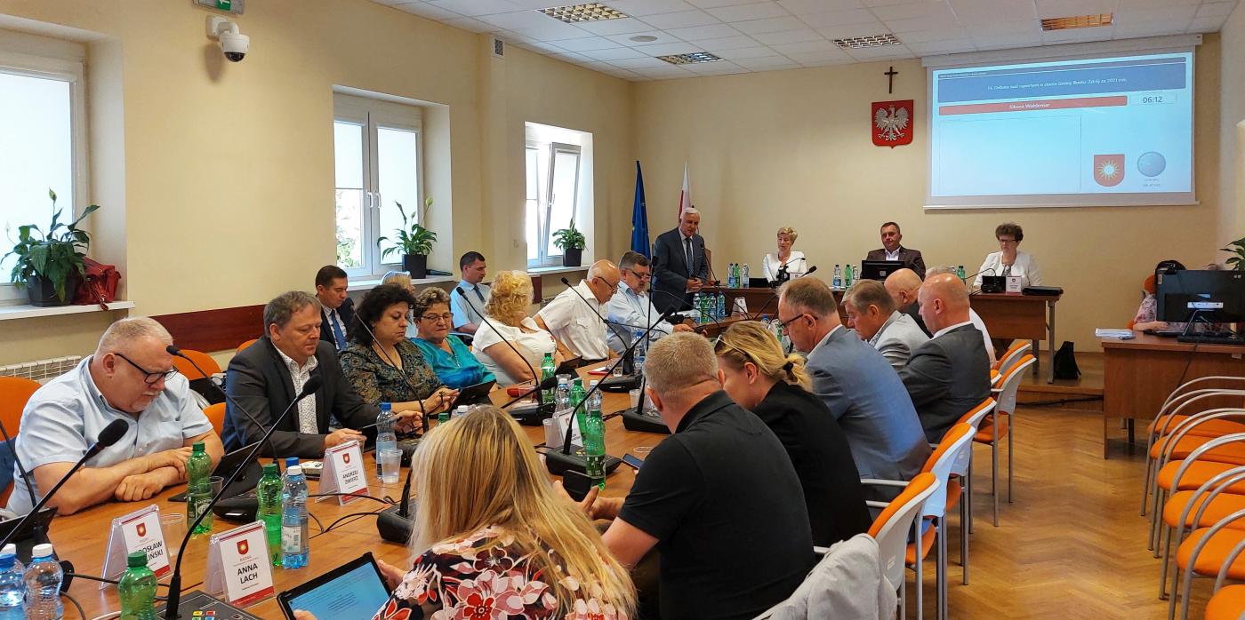 Burmistrz Miasta i Gminy Busko-Zdrój z absolutorium Rady Miejskiej. 