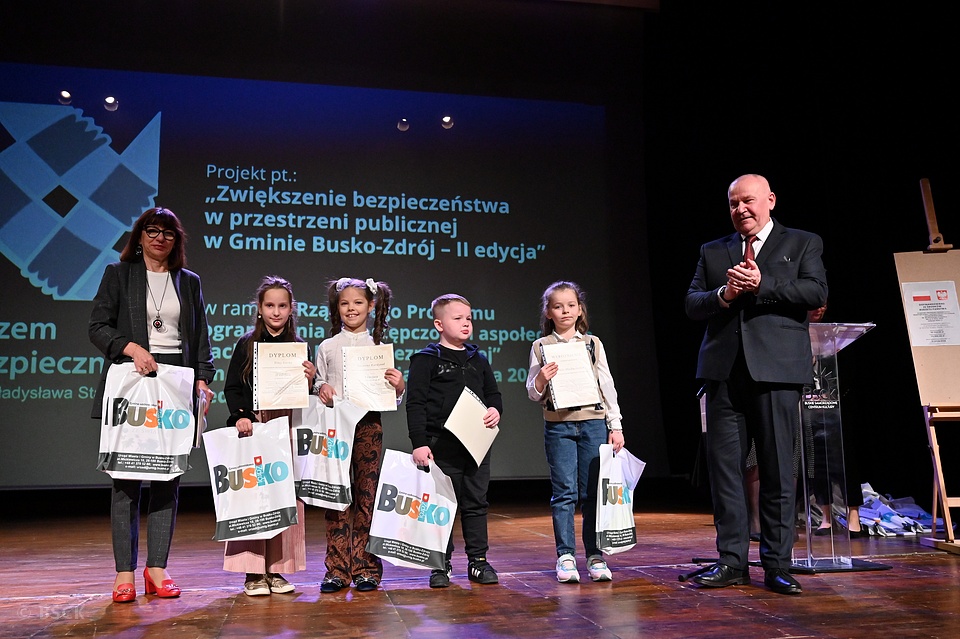 Uczniowie Zespołu Placówek Oświatowych w Kołaczkowicach