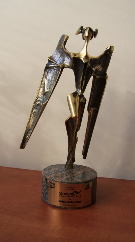 Statuetka „Skrzydła 2014" za urządzenie strefy sportowo-wypoczynkowo-rekreacyjnej w rejonie ul. Kusocińskiego w Busku-Zdroju