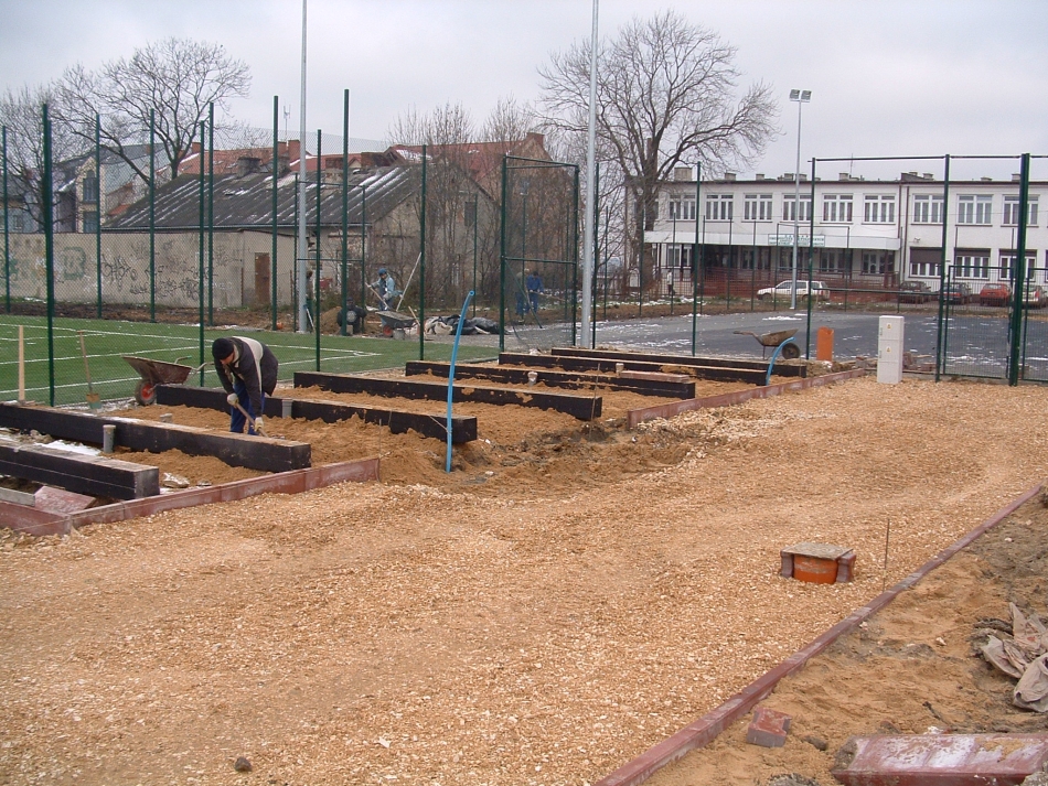 Budowa boisk sportowych wielofunkcyjnych przy ul. Grotta w Busku Zdroju